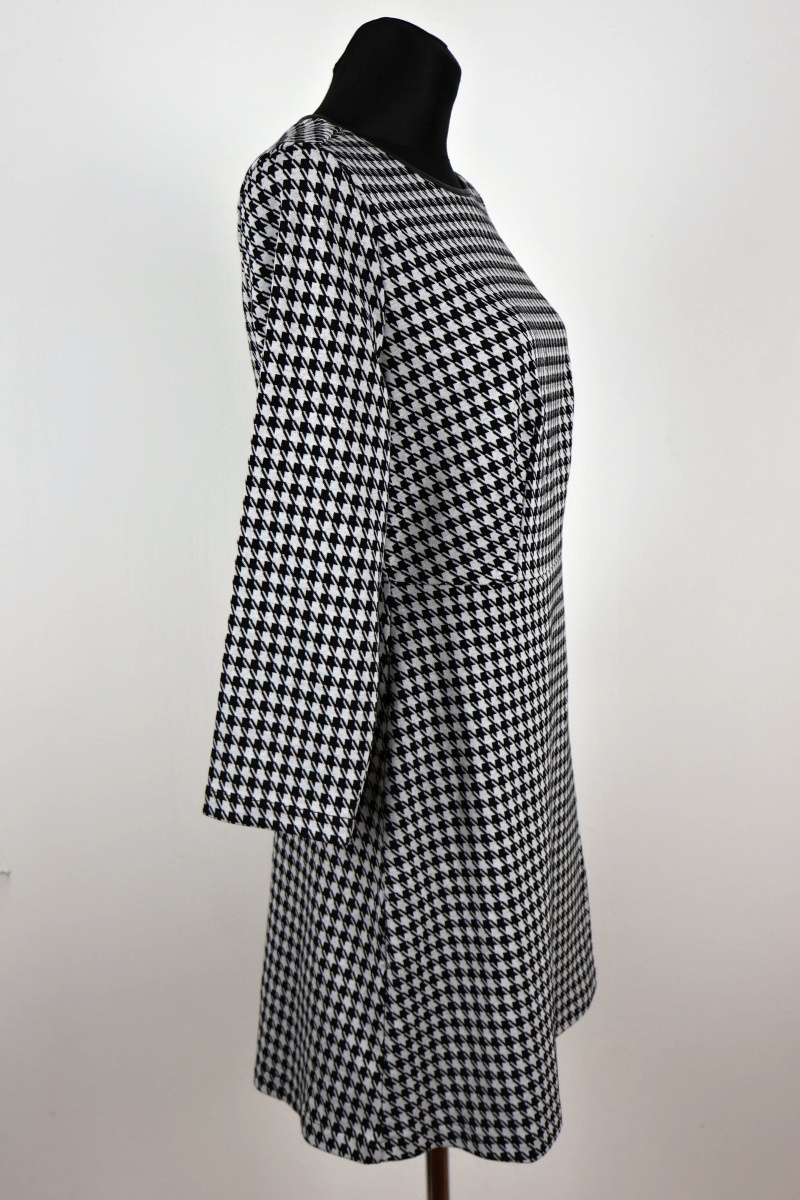 Bíločerné šaty Fit&Flare Dress