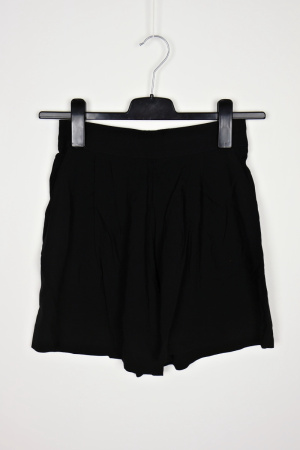 Černé šortky H&M Vel.: 38 - Šortky