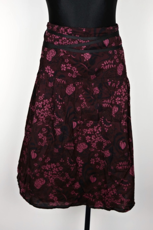 Vzorovaná sukně H&M Vel.: 46 - Sukně